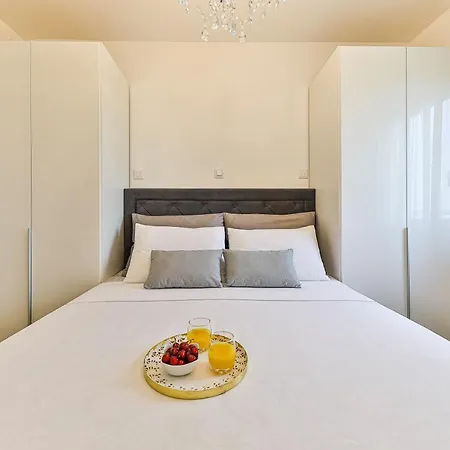 Ana Apartment *