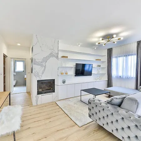 Ana Apartment