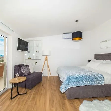 Ana Apartment Kastela