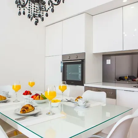 Apartment Ana *