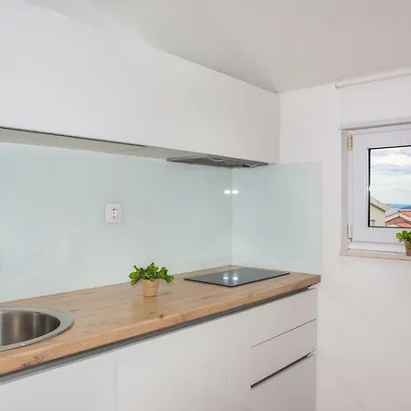Ana Apartment Kastela