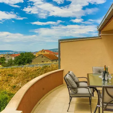 Ana Appartement *